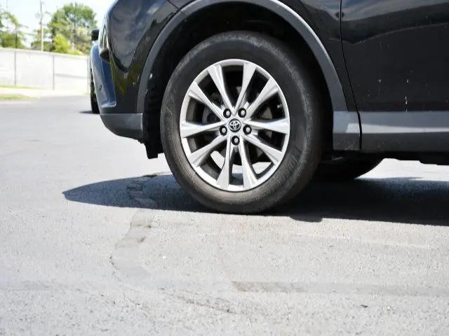 2017 Toyota RAV4 Limited