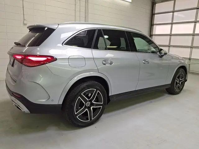 2026 Mercedes-Benz GLC 350e 4MATIC