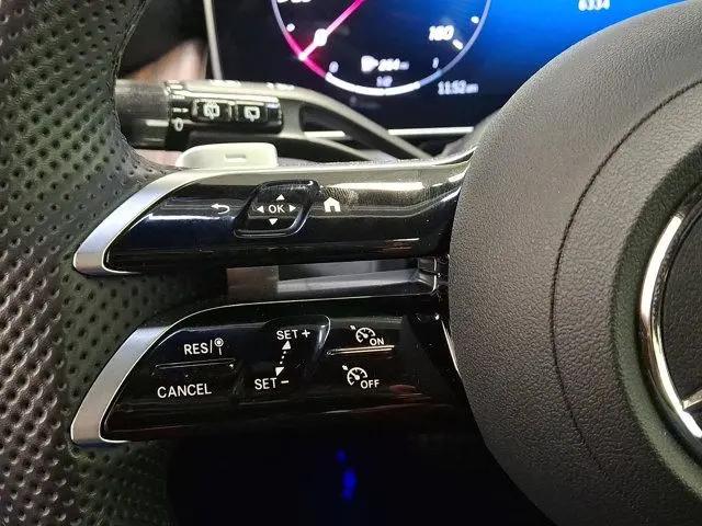 2026 Mercedes-Benz GLC 350e 4MATIC