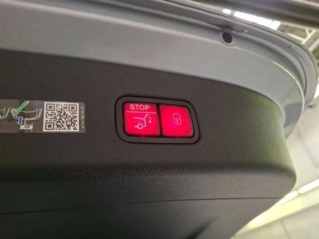 2026 Mercedes-Benz GLC 350e 4MATIC