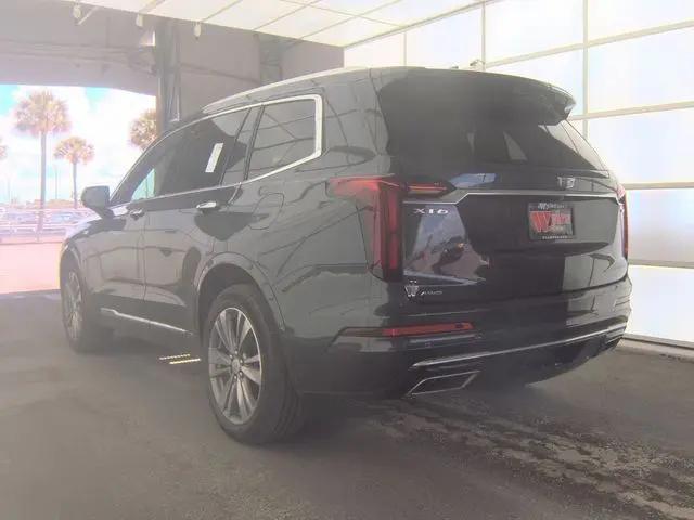 2022 Cadillac XT6 AWD Premium Luxury