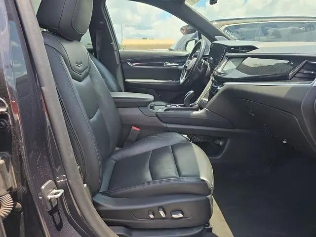 2022 Cadillac XT6 AWD Premium Luxury