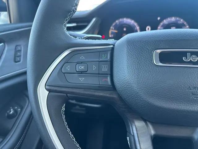 2025 Jeep Grand Cherokee L Limited 4x4