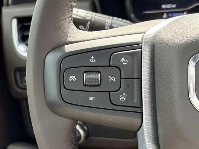 2022 GMC Yukon 4WD SLT