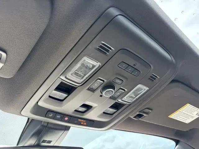 2022 GMC Yukon 4WD SLT