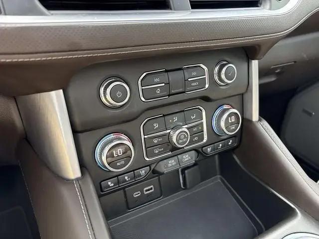 2022 GMC Yukon 4WD SLT