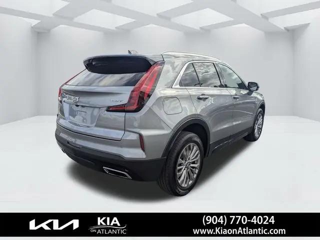 2025 Cadillac XT4 FWD Premium Luxury
