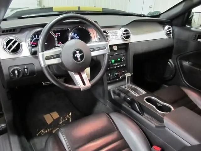 2007 Ford Mustang GT Deluxe
