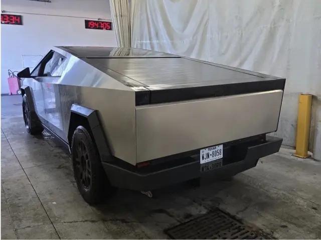 2024 Tesla Cybertruck All-Wheel Drive