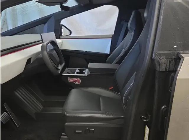 2024 Tesla Cybertruck All-Wheel Drive