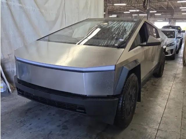 2024 Tesla Cybertruck All-Wheel Drive