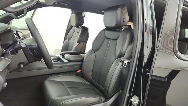 2026 Jeep Grand Wagoneer 4x4