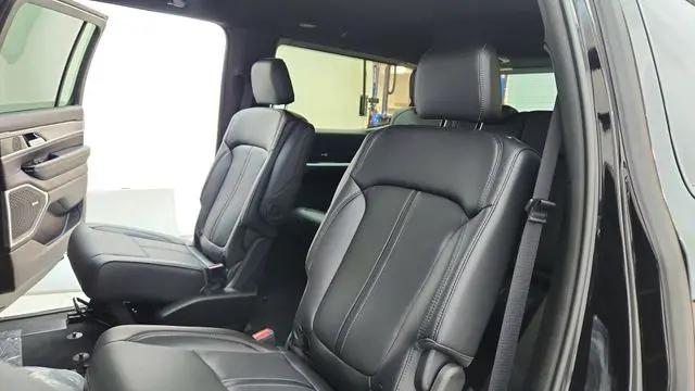 2026 Jeep Grand Wagoneer 4x4