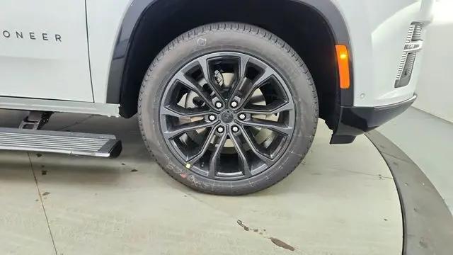 2026 Jeep Grand Wagoneer Summit Reserve 4x4
