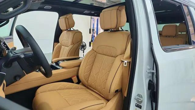 2026 Jeep Grand Wagoneer Summit Reserve 4x4