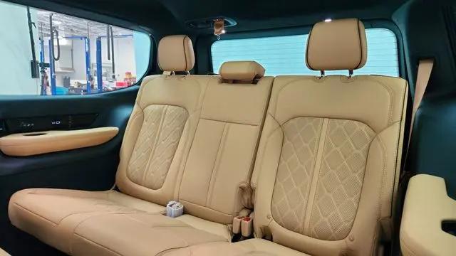 2026 Jeep Grand Wagoneer Summit Reserve 4x4