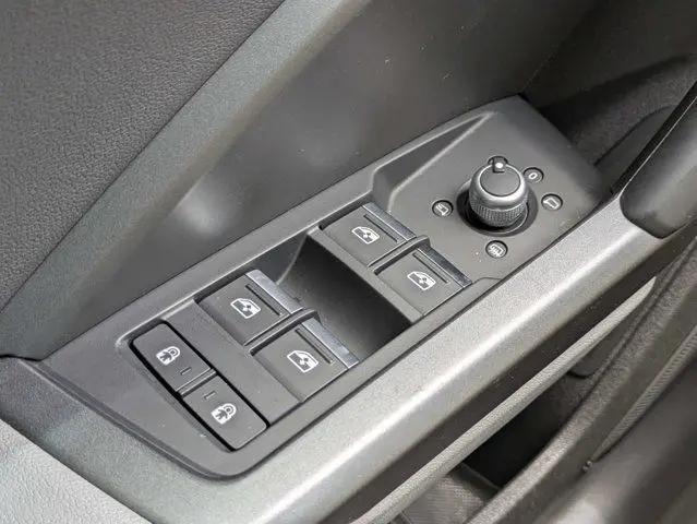 2023 Audi Q3 Premium Plus 45 TFSI S line quattro Tiptronic