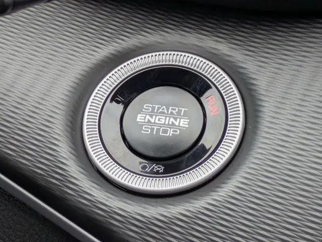 2026 Jeep Grand Cherokee L Laredo 4x2