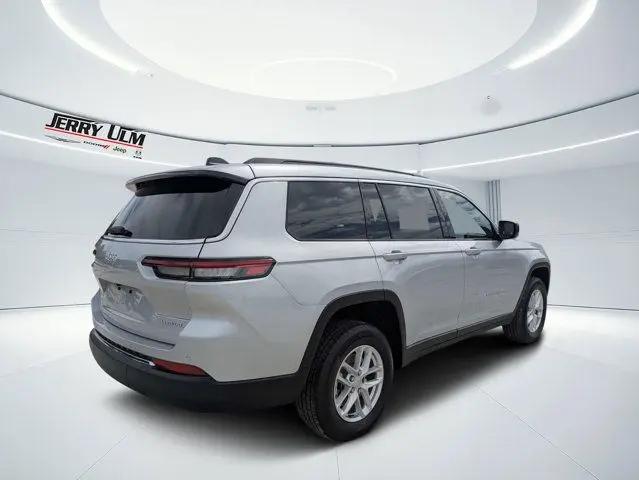 2026 Jeep Grand Cherokee L Laredo 4x2