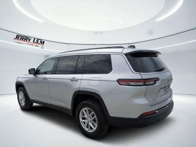 2026 Jeep Grand Cherokee L Laredo 4x2