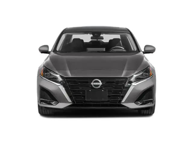 2025 Nissan Altima SL FWD