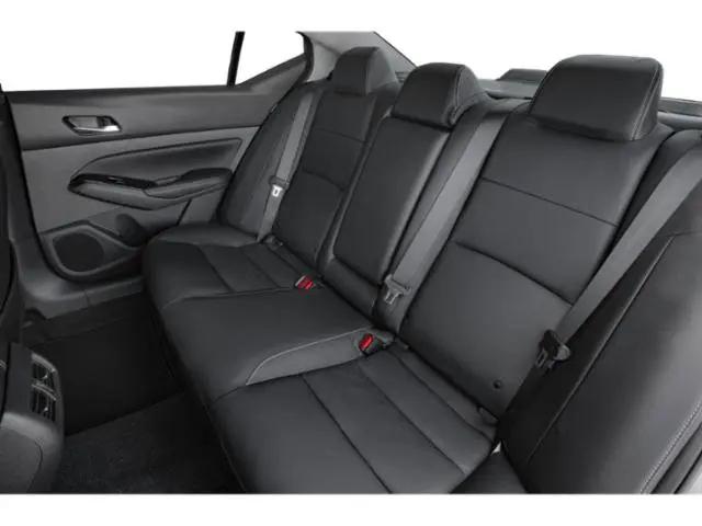 2025 Nissan Altima SL FWD