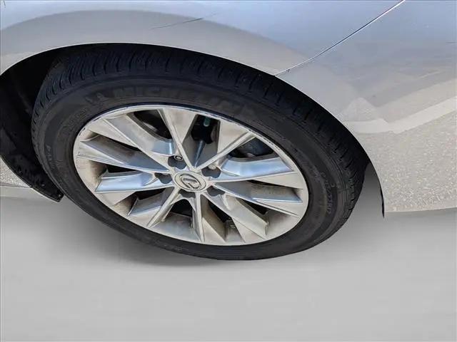 2015 Lexus ES 300h ES 300h
