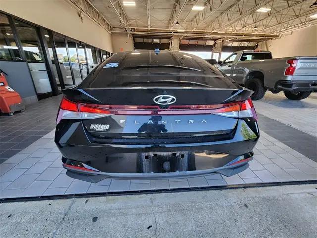 2021 Hyundai Elantra SEL