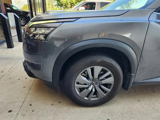 2025 Nissan Pathfinder S FWD