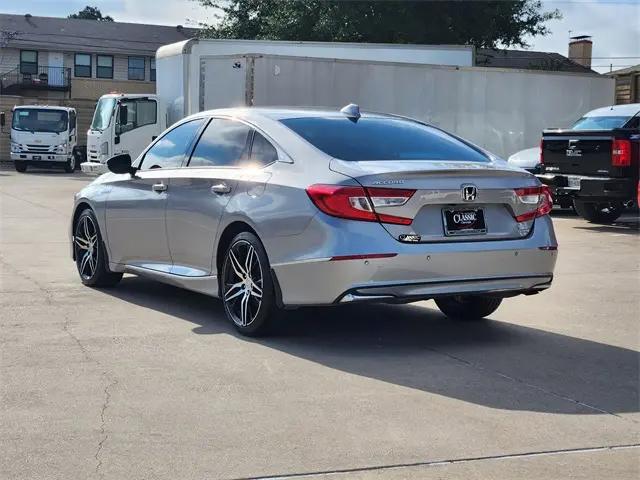 2022 Honda Accord Hybrid Touring