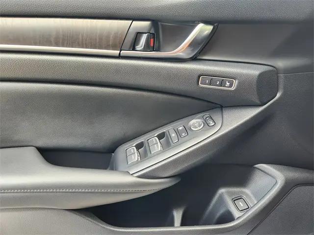 2022 Honda Accord Hybrid Touring