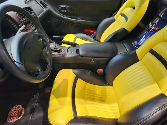 1998 Chevrolet Corvette Base