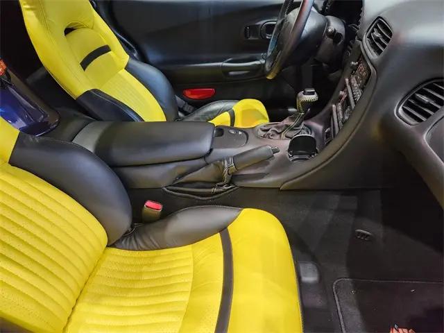 1998 Chevrolet Corvette Base