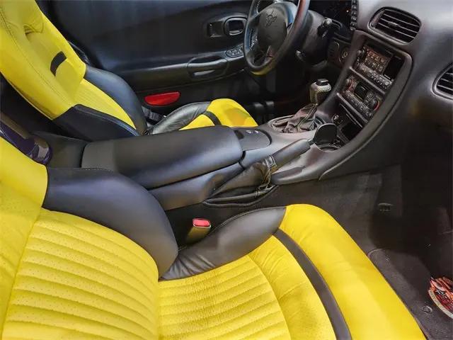 1998 Chevrolet Corvette Base