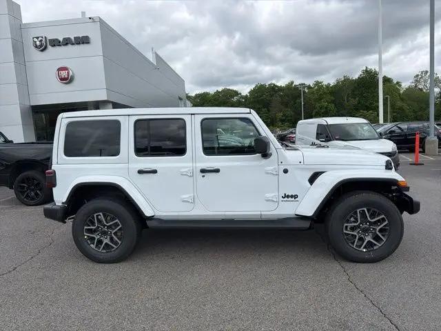 2026 Jeep Wrangler 4-Door Sahara 4x4