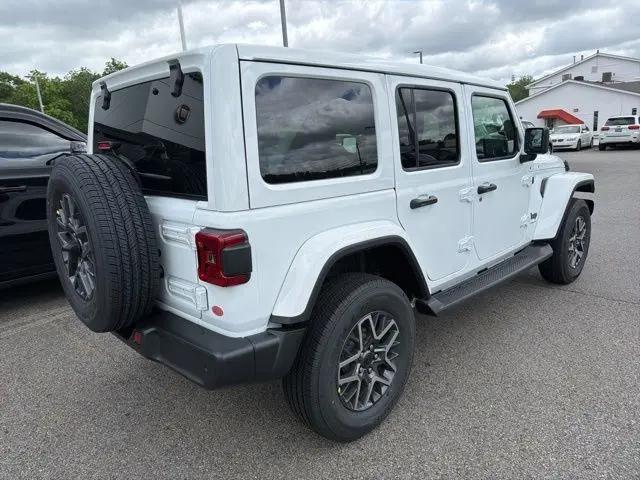 2026 Jeep Wrangler 4-Door Sahara 4x4