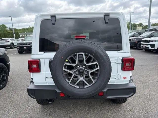 2026 Jeep Wrangler 4-Door Sahara 4x4