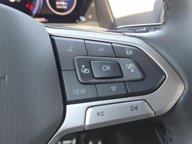 2024 Volkswagen Atlas Cross Sport 2.0T SEL Premium R-Line