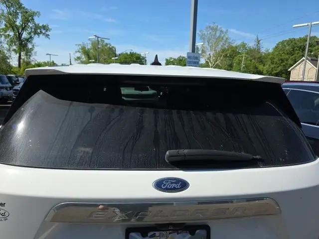 2021 Ford Explorer Base