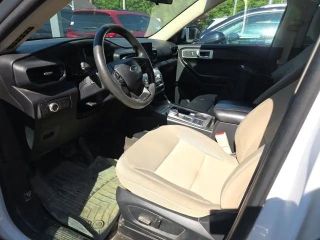 2021 Ford Explorer Base