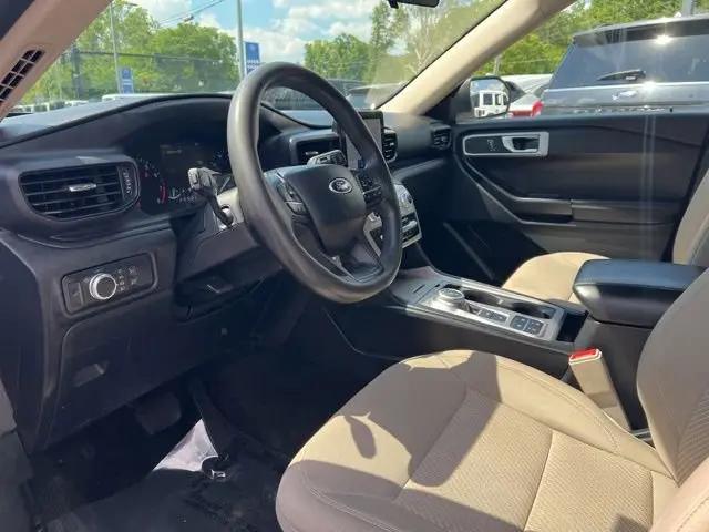2021 Ford Explorer Base