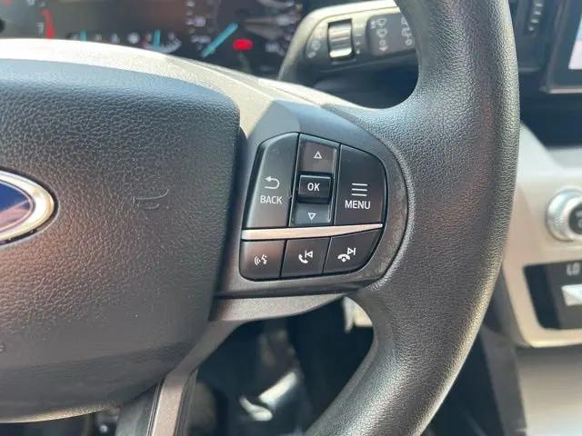 2021 Ford Explorer Base