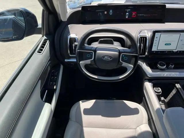 2025 Ford Expedition Platinum MAX