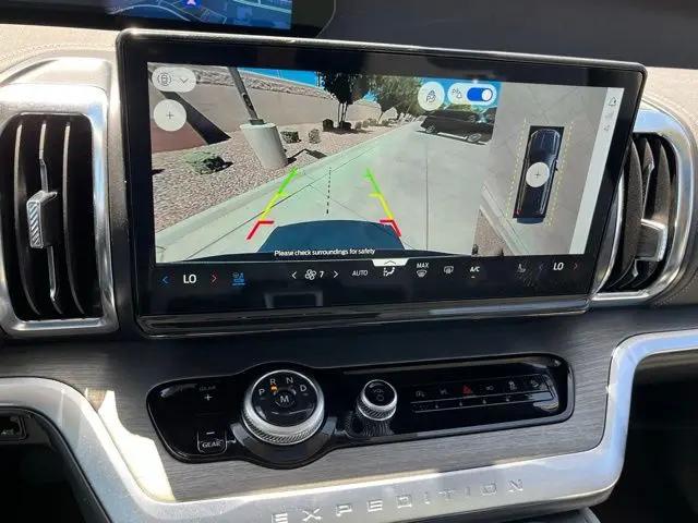 2025 Ford Expedition Platinum MAX