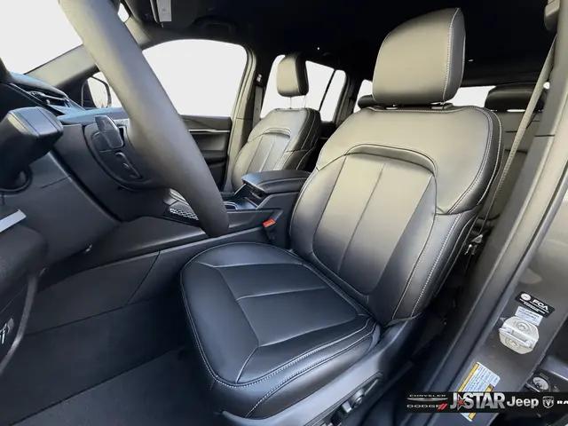 2026 Jeep Grand Cherokee Limited 4x2