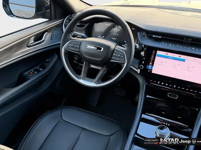 2026 Jeep Grand Cherokee Limited 4x2