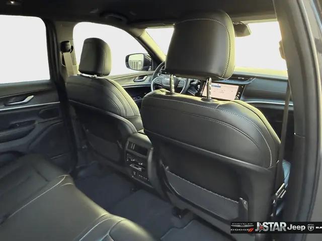 2026 Jeep Grand Cherokee Limited 4x2