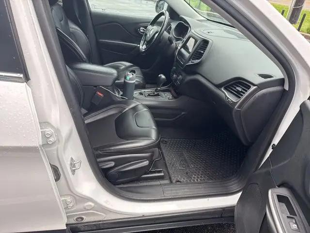 2020 Jeep Cherokee Latitude Plus FWD