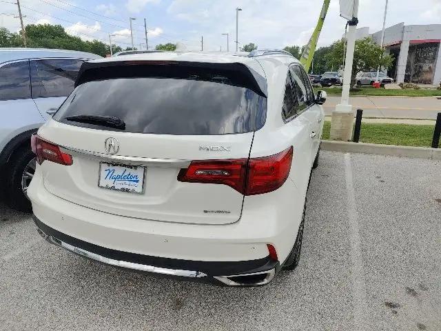 2017 Acura MDX w/Advance Package
