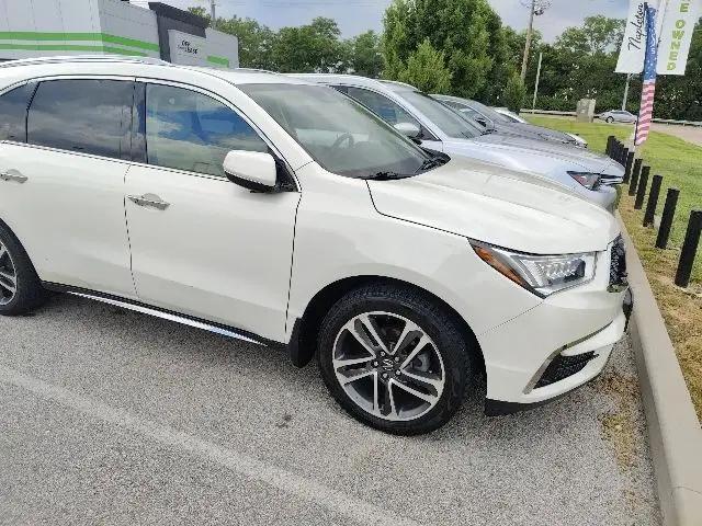 2017 Acura MDX w/Advance Package